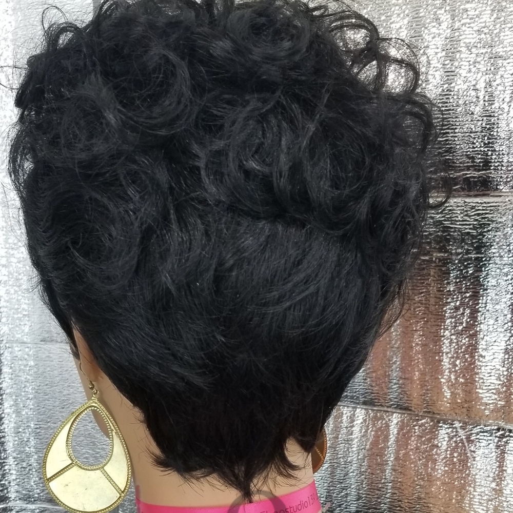 Mohawk pixie wig - Picture 4 of 4